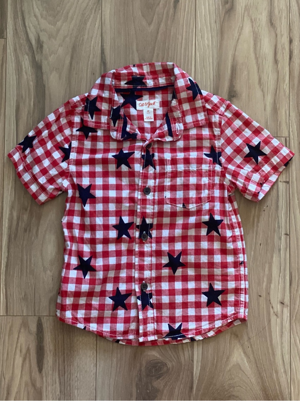 Cat & Jack Red and White Checkered Button-Up Shirt with Navy Stars Size 3T